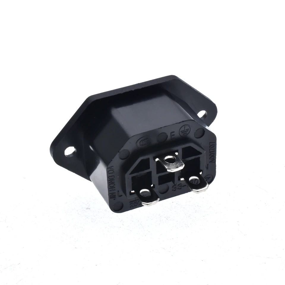 MR-212A BİLGİSAYAR POWER SOKET DİŞİ KULAKLI C15