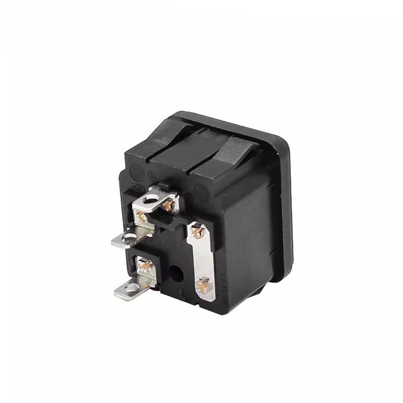 MR-213A POWER SOKET ERKEK FUSELİ SİĞORTA KULAKSIZ