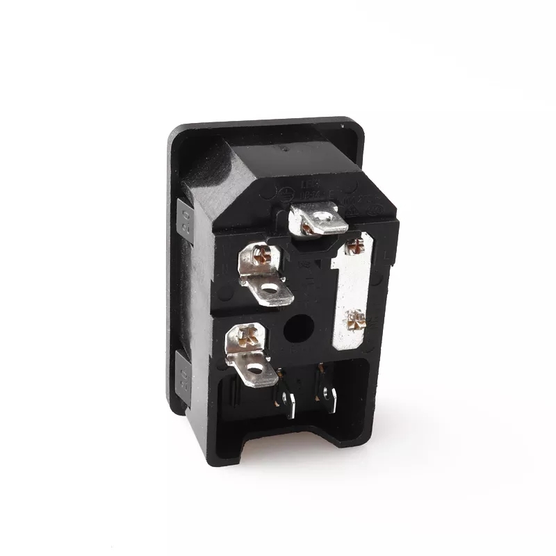 MR-214A POWER SOKET ERKEK ANAHTARLI + FUSELİ KULAKSIZ