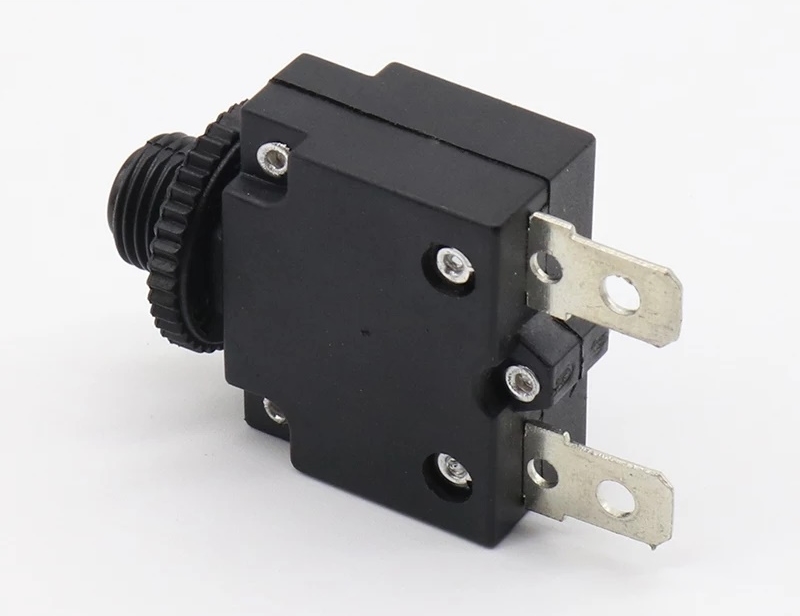 12 AMPER TERMİK ANAHTAR DEVRE KESİCİ YÜK RESETLİ SİGORTA 125/250V AC 32V DC 12A