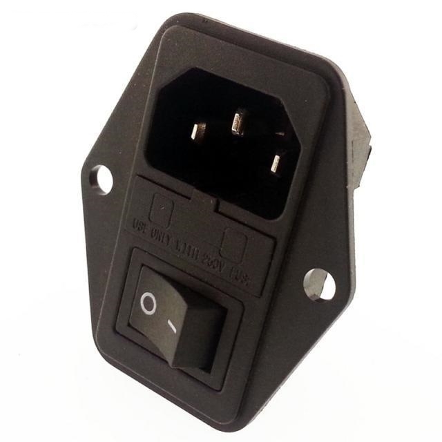 MR-214 POWER SOKET ERKEK ANAHTARLI + FUSELİ KULAKLI